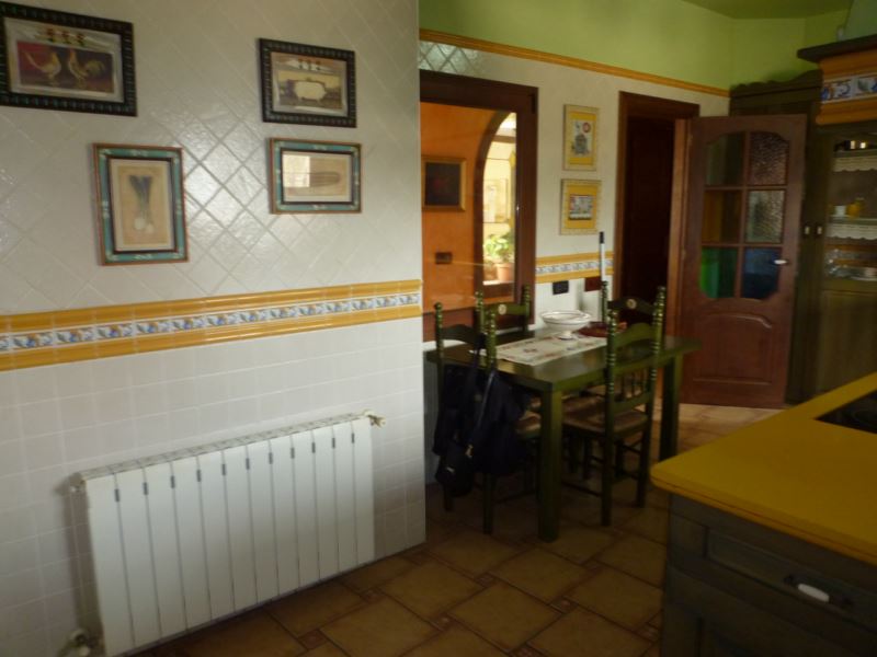 Piso_en_San_Miguel,_Flat_in_San_Miguel,_étage_dans_San_Miguel,_Шрифт_EusthaliaSansStamped