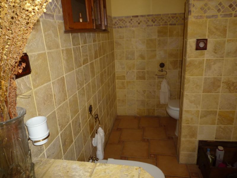 Piso_en_San_Miguel,_Flat_in_San_Miguel,_étage_dans_San_Miguel,_Шрифт_EusthaliaSansStamped